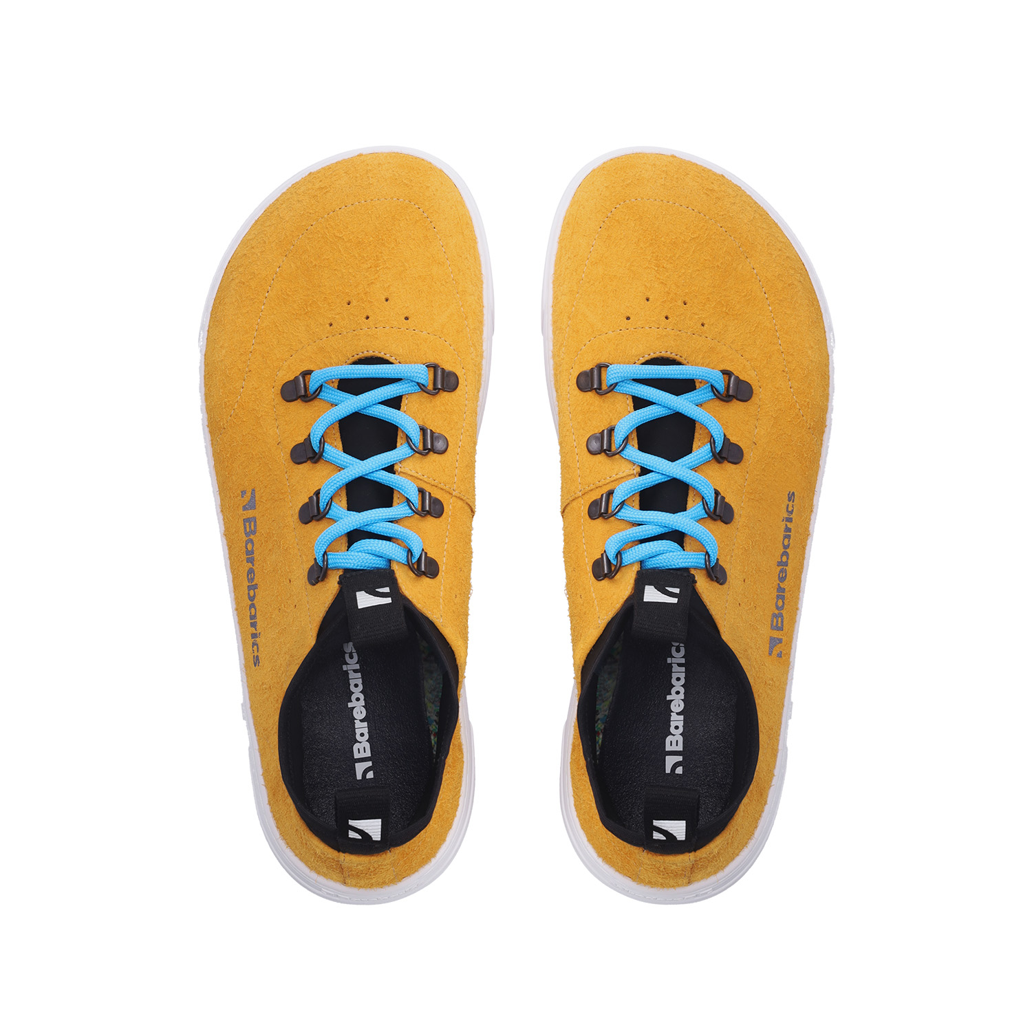 Barefoot Sneakers Barebarics Bronx - Mustard.
Sneakersy Barebarics są produkowane przy użyciu procesów minimalizujących wpływ na środowisko.
  Cholewka wykonana jest ze skóry i materiału tekstylnego  Podszewka wykonana z lycry i mikrofibry  Podeszwa wykonana jest z miękkiej syntetycznej gumy o wysokiej odporności na ścieranie.



Atrybuty barefoot
    Anatomiczny kształt - tenisówka respektuje kształt stopy.

Więcej informacji
buty wyjściowenowoczesny miejski designzaprojektowane i wykonane ręcznie w Unii Europejskiej, z lokalnych zrównoważonych materiałówdoskonała trwałość koloru materiałówdostępne w rozmiarze: 36 - 47 (wg wymiaru europejskiego)