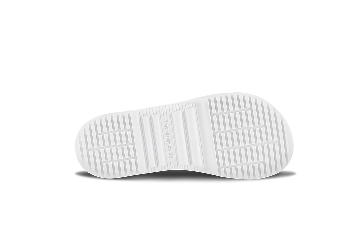 Barefoot Sneakers Barebarics Zing Velcro - All White - Leather.
Anatomiczny kształt - but dopasowuje się do kształtu stopy Tworzy wystarczającą przestrzeń dla palców nawet podczas ruchu, zapobiegając ich uciskaniu lub siniakomElastyczność materiałów - Elastyczna podeszwa zapewnia niezbędny ruch Stopy nie są ograniczone i są naturalnie wzmocnioneNachylenie zerowe – pięta i czubek buta znajdują się w jednej płaszczyźnie Dzięki temu poprawia się postawa ciała i ogólna korekta środka ciężkościAdaptacyjna podeszwa - grubość 4mm (bez wypustek) stymuluje zakończenia nerwowe Wzmocni równowagę, wrażliwość terenu i ochroni stopyLekkość - buty Barebarics są lekkie i pozbawione łuków, co zapobiega zmęczeniu nóg i wspiera prawidłowy wzorzec chodu
Więcej informacji
buty wyjściowenowoczesny projekt urbanistycznyzaprojektowane i wykonane ręcznie w Unii Europejskiejdoskonała trwałość i trwałość kolorów materiałówdostępne w numerach: 36 - 47 (wg pomiaru europejskiego)